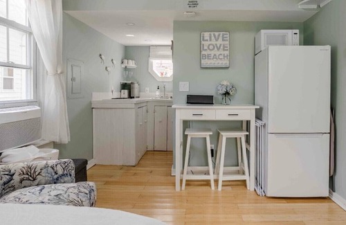 Pine Point Apartamento | Encantador Pine Point OOB Beach Cottage Tiny House, a pasos de la playa