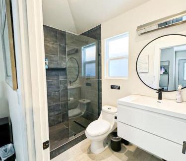 Ladera Heights Casa | Charming Poolside ADU Near SoFi Stadium - MK3LAD