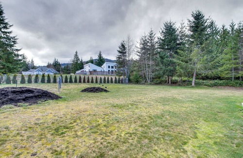 Port Angeles Apartamento | Charming Port Angeles Studio w/ Deck & Views!