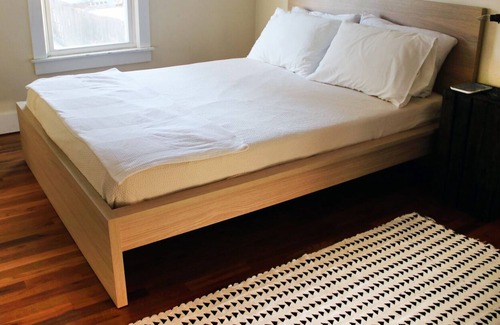 Beacon Casa | Charming Private 2 BR Beacon Bungalow Getaway