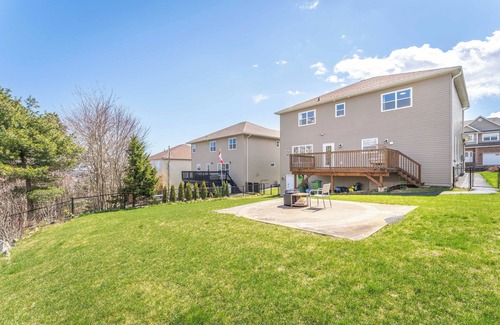 Halifax Apartamento | Charming private basement apartment with kingsize bed in brilliant Halifax