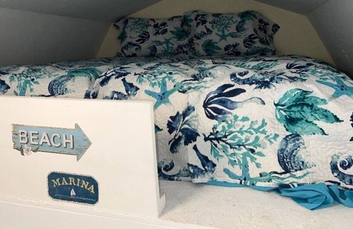 Edgewater Cabina | Charming Private Cottage close to the Beach!