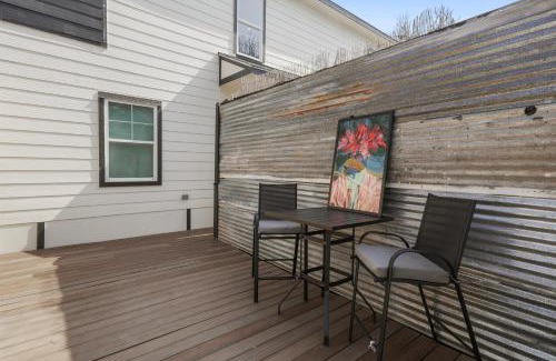 Austin Hotel | Charming Private Hotel Room Perfect for Couples Near East Austin
