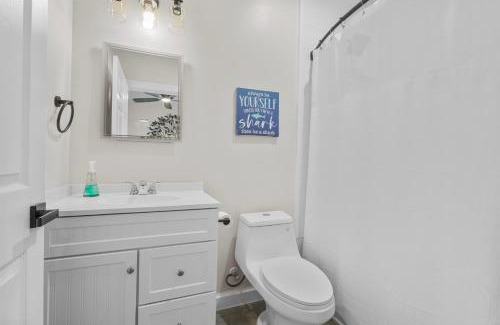 Austin Hotel | Charming Private Hotel Room Perfect for Couples Near East Austin