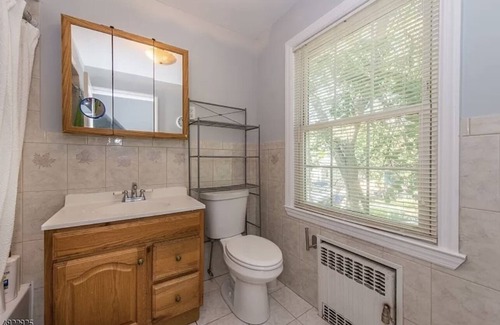 Roselle Casa | Charming Private Room Complete1