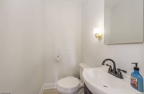 Roselle Casa | Charming Private Room Complete1