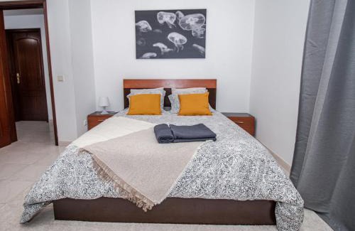 Faro Casa | Charming Private Rooms in an Apartment A2 Penha - Faro