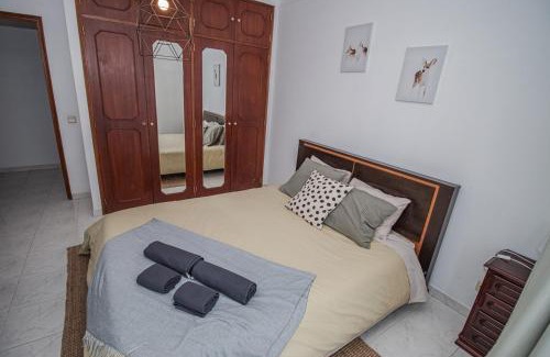 Faro Apartamento | Charming Private Rooms in an Apartment A1 Penha - Faro