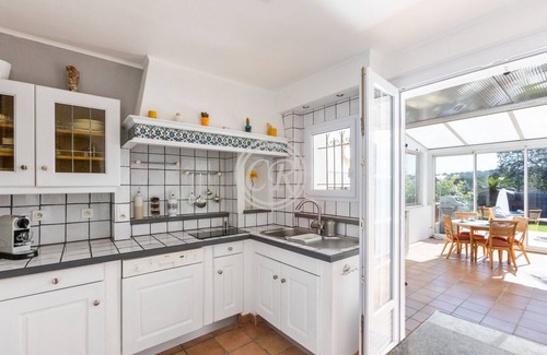 Bormes-Les-Mimosas Villa | Charming Provencal house with swimming pool