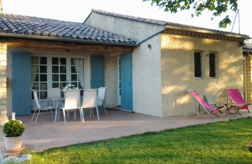 Cheval-Blanc Villa | Encantadora villa provenzal a los pies del Luberon