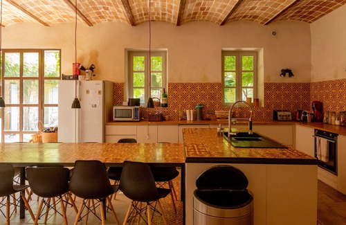 La Bruguiere Casa | CASA DE PUEBLO CON ENCANTO PROVENCE CERCA DE UZES