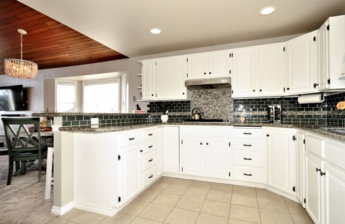 Gig Harbor Casa | Puget Sound / Mt Rainier View House; 3BR 2. 5BA con playa privada y lanzamiento de embarcaciones / muelle