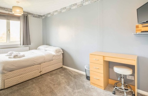 Cherry Hinton Casa | Charming & Quiet 4 Bedroom Residential Home