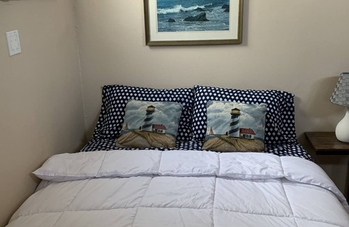 Santa Fe Apartamento | Charming quite studio apartment with private parking and entrance.
