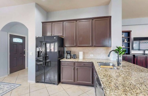North Richland Hills Casa | Charming Retreat with Modern Comforts