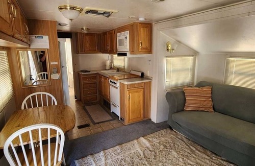 Jacumba Alquiler De RV | Charming Resort Ideal for Nature Lovers & Hiking Enthusiasts