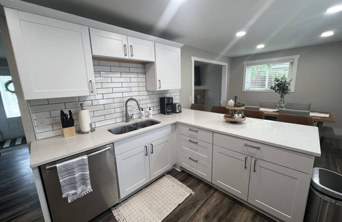 Millcreek Casa | Charming Remodeled 5BR w/ Game Room, Fast Wi-Fi, & Great Salt Lake Location