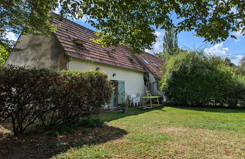 Coullons Cabaña | Casa Rural Renovada con Jardín Privado cerca de Gien y Sancerre