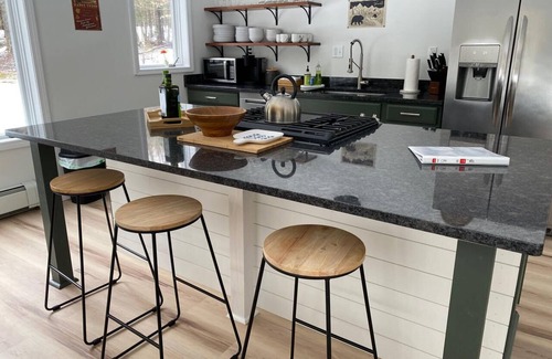 Stowe Hollow Casa | Charming & Renovated Stowe 4 BR Getaway