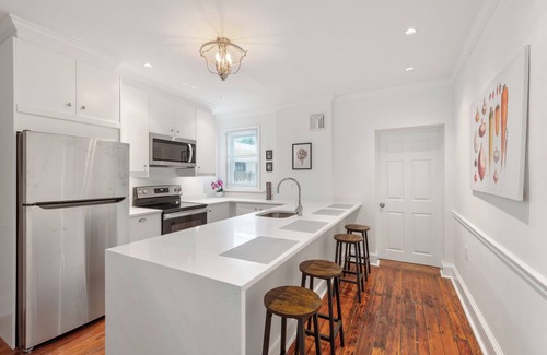 Northwest Philadelphia Apartamento | Charming Renovated 2BR Home