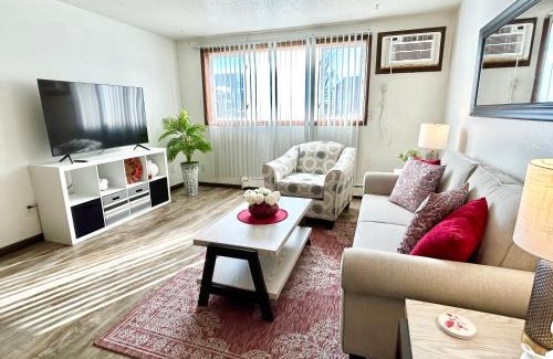 Marion Apartamento | Charming Retreat in Marion, Iowa!