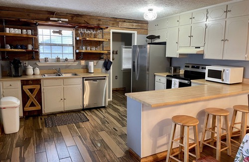 Cedar Bluff Casa | Hermosa casa en Lago Weiss, "Su cinco aquí"