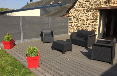 Saint-Sulpice Cabaña | Casa rural junto al río Mayenne con terraza, jardín y cerca de actividades de ocio