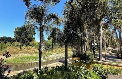North Woodbridge Cabaña | Charming Romantic River Cottage in Lodi Wine and Country