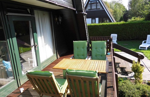Fedderwardersiel Casa | Charming roof-only house for up to 6 people in Fedderwardersiel. Deichnah.