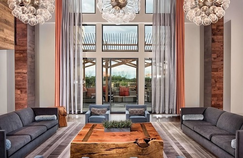 Bee Cave Hotel | Charming Room w/ Scenic Rooftop Lounge, Outdoor Pool, & Pet-Friendly