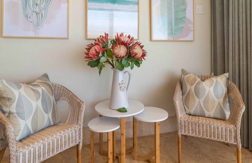 Herolds Bay Casa | Charming Room With a sea View