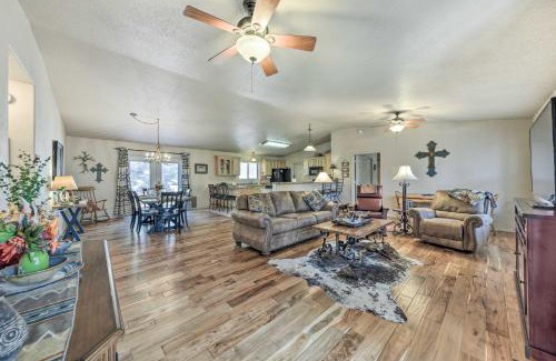 Ruidoso Casa | Charming Ruidoso Home with Deck and Lovely Views!