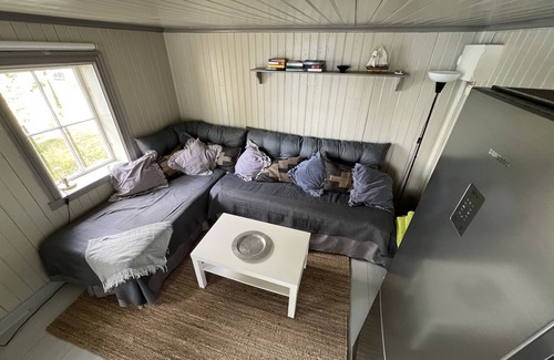 Varmdo Cabaña | Charming Rustic Swedish Archipelago Cottage by the water