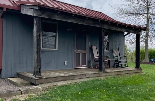McClellandtown Cabaña | Charming Rustic Cottage in the Heart of Laurel Highlands, PA Escape to this cozy, rustic retreat nestled in the stunning Laurel Highlands of Pennsylvania & Deer Creek Winery, where nature meets comfort & taste. Perfect for a weekend getaway or