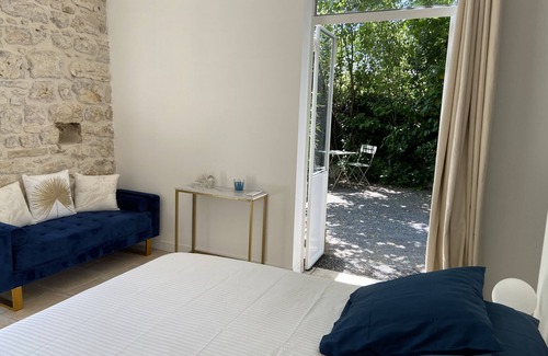 Berrias-et-Casteljau Otro | Charming stone farmhouse in a green setting Private pool Vallon Pont d'Arc