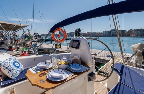 Bari City Centre Alquiler De Eote | Charming sailing boat in the city center