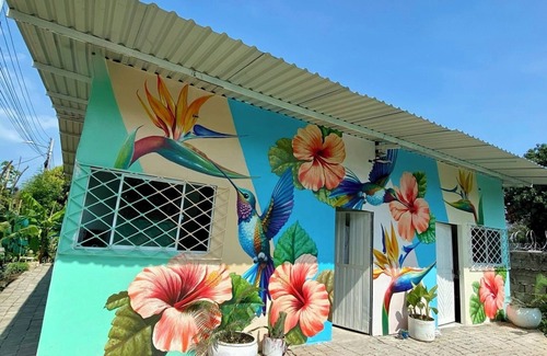 Papare Apartamento | Charming Santa Marta Villa—Walk to Beach, 5 Min to Airport, Ideal for Travellers