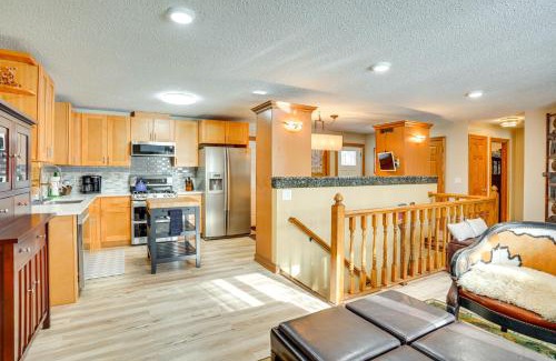 Savage Casa | Charming Savage Home with Yard 18 Mi to Minneapolis