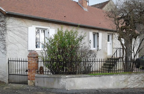 Brout-Vernet Cabaña | Casa típica con encanto escandinavo cerca de Vichy, ideal para familias con terraza y jardín