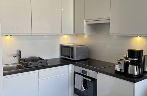 De Panne Apartamento | Charming sea-view studio with indoor pool