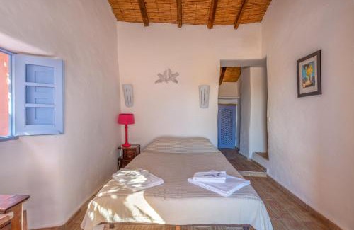 Tavira Villa | Charming Seaside Cottage Casa Rosa - Somewhere Special