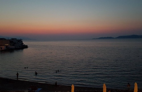 Korithion Apartamento | VISTA AL MAR CON ENCANTO ESTUDIO Peloponeso