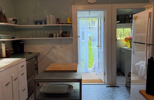 Coecles Harbor Cabaña | Charming secluded island cottage