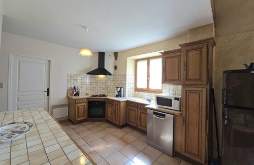 Borreze Cabaña | Casa aislada con jardín y chimenea cerca de Sarlat, ideal para explorar la Dordogne.