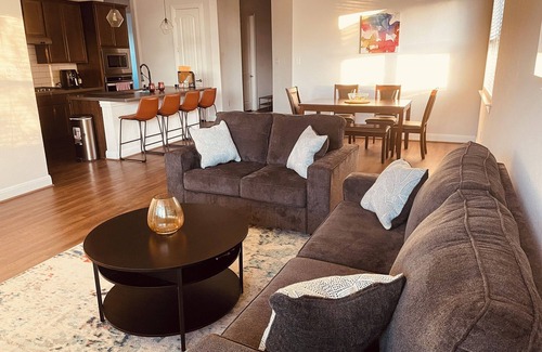Leander Casa | Charming shared space home with 1 bedroom plus flex space and private bathroom.