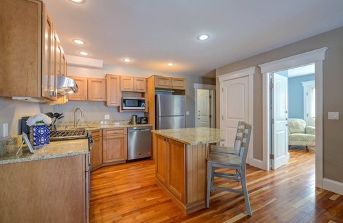 Edgecomb Cabaña | Charming Sheepscot Overlook Cottage