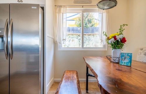 Shell Beach Cabaña | Charming Shell Beach Cottage with AC - Steps to Shell Beach