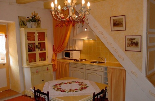 Meyronne Casa | Casa rural de 2 a 6 personas con jardín y terraza en el pueblo de Meyronn