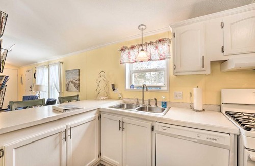 South Haven Casa | Charming South Haven Home - Great Location!