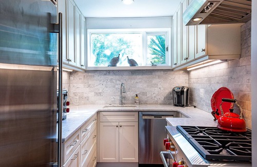 South of Broad Casa | Casa con encanto al sur de Broad Kitchen